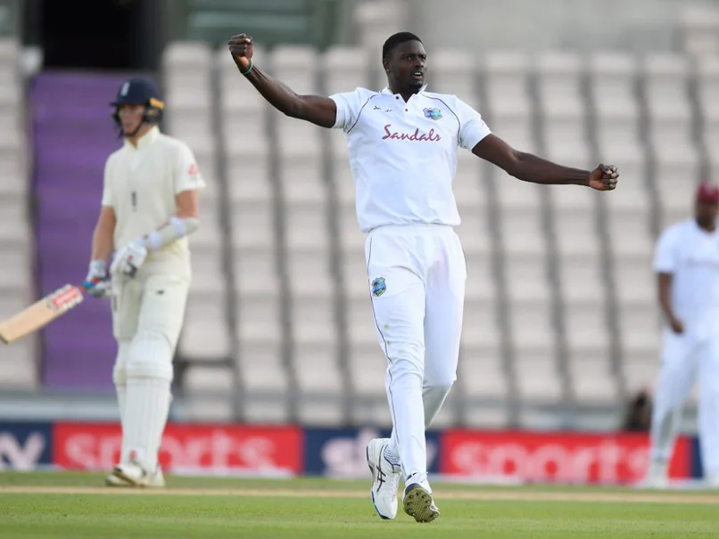 Jason Holder (6’7”)